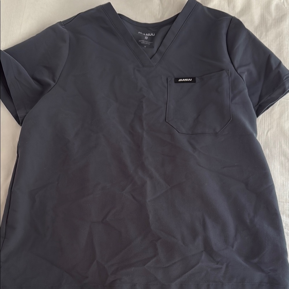 Jaanuu Women’s Charcoal Gray Scrub top
